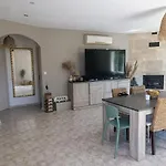 Familly House With Pool * Caux