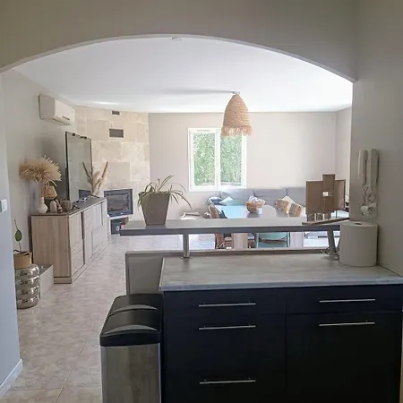 Familly House With Pool * Caux