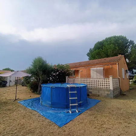 Familly House With Pool Holiday home Caux